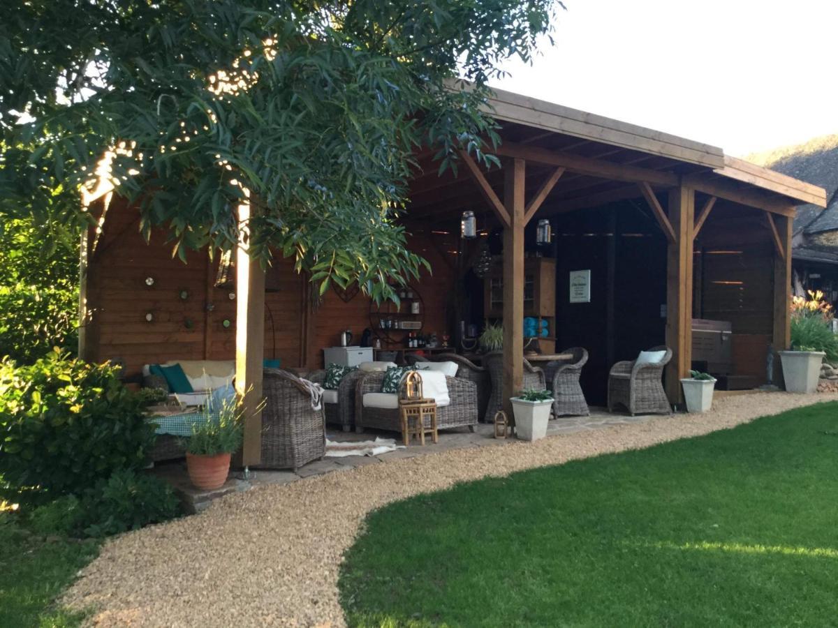 La Maison Bleue Juillac  Luaran gambar