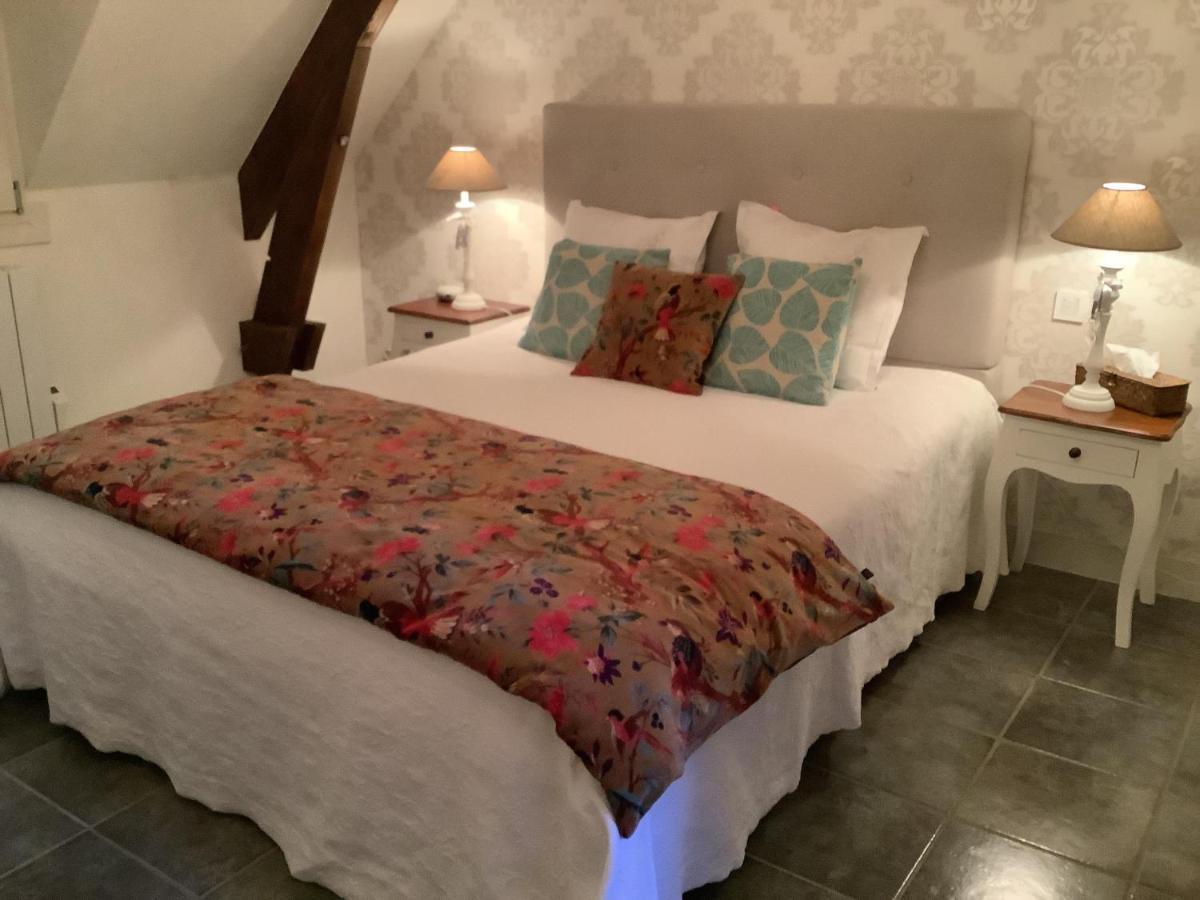 La Maison Bleue Juillac  Luaran gambar