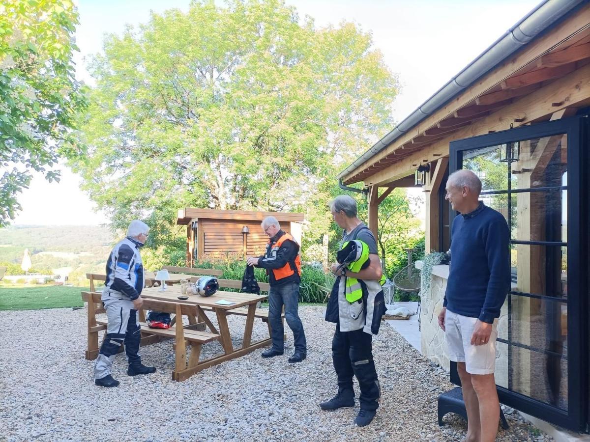 La Maison Bleue Juillac  Luaran gambar
