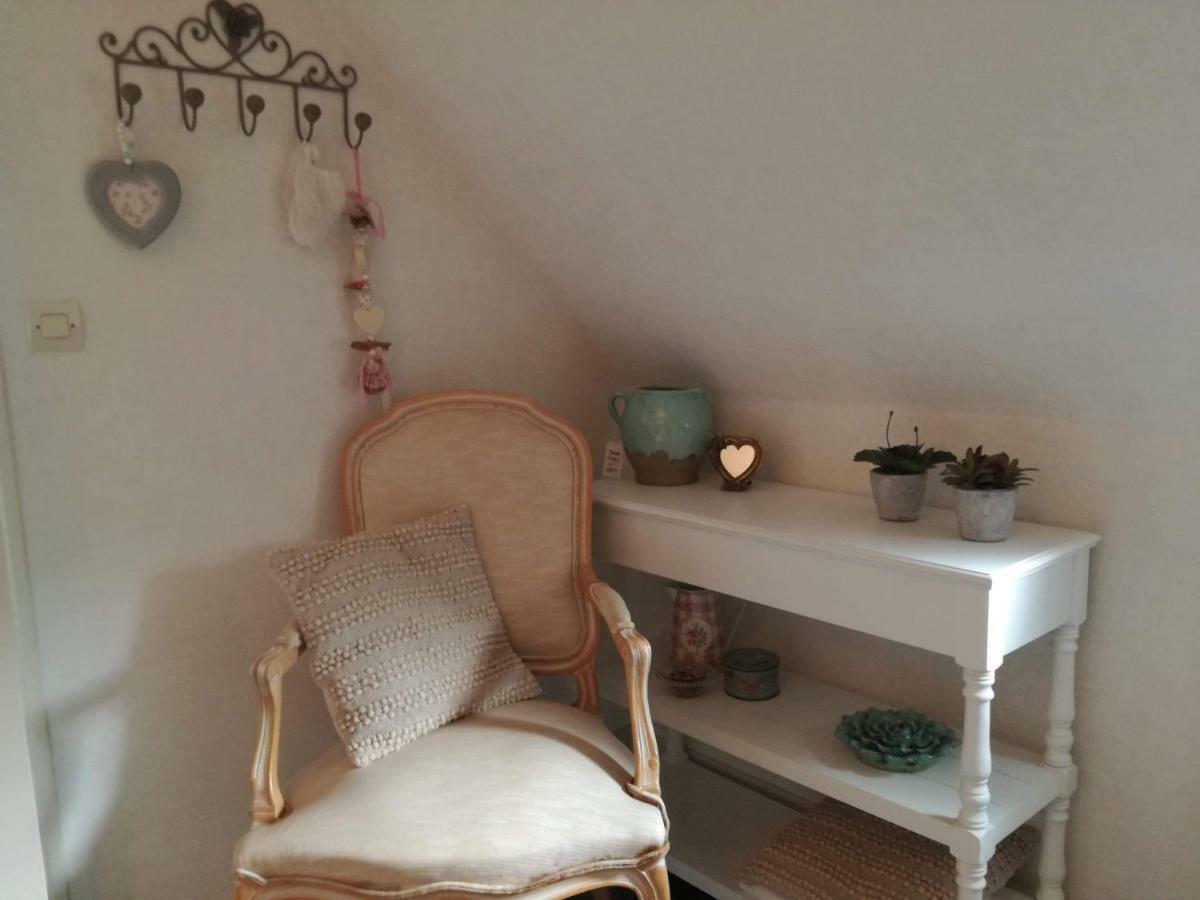 La Maison Bleue Juillac  Luaran gambar